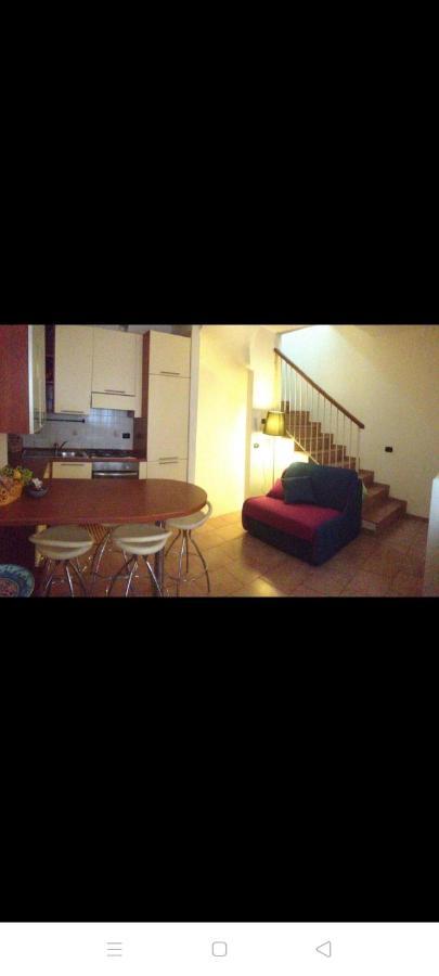 Appartamento Il Pozzo Lecco Exterior photo